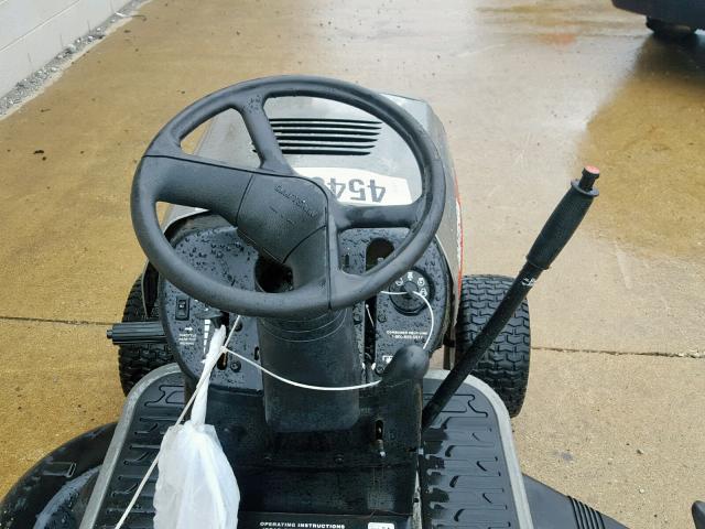 101404D005966 - 2005 CRAF LAWNMOWER GRAY photo 5