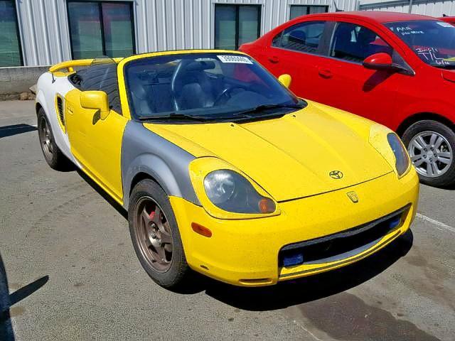 JTDFR320120044459 - 2002 TOYOTA MR2 SPYDER YELLOW photo 1