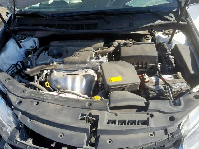4T4BF1FKXFR471422 - 2015 TOYOTA CAMRY LE WHITE photo 7