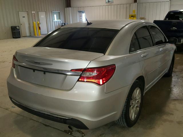 1C3BC4FB2BN563934 - 2011 CHRYSLER 200 LX SILVER photo 4