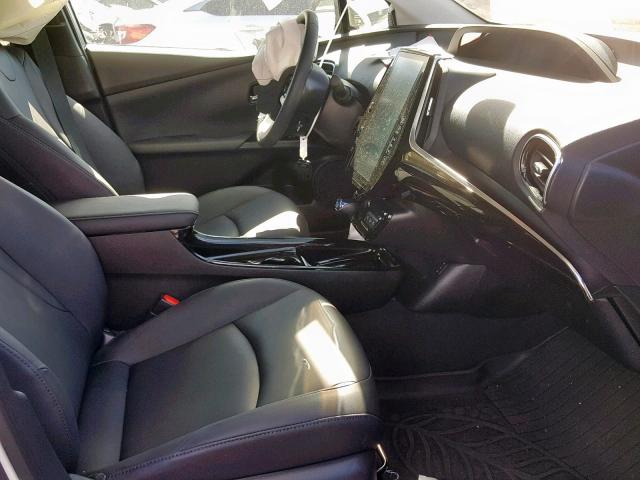 JTDKARFP6K3113659 - 2019 TOYOTA PRIUS PRIM 白色 照片 5