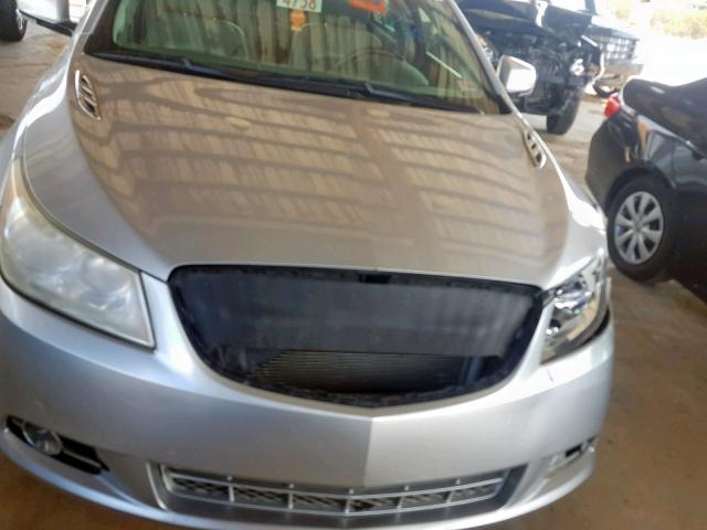 1G4GE5EV9AF240109 - 2010 BUICK LACROSSE C SILVER photo 9