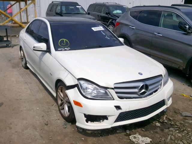 WDDGF4HB6CA619166 - 2012 MERCEDES-BENZ C 250 WHITE photo 1