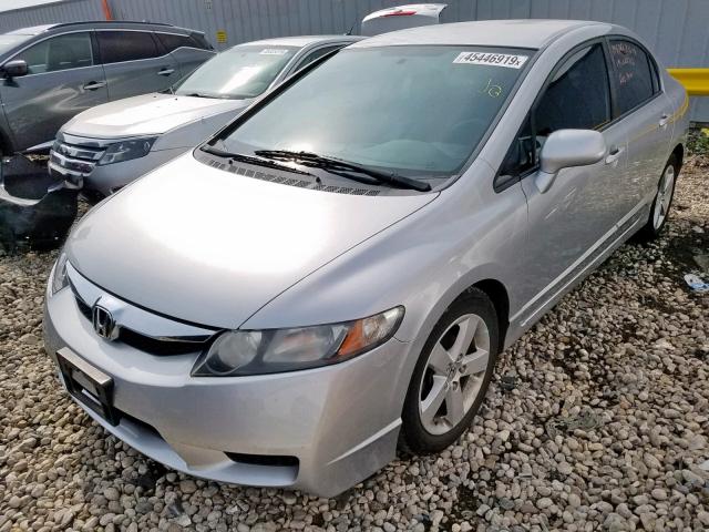 19XFA1F6XAE014702 - 2010 HONDA CIVIC LX-S Gümüş foto 2