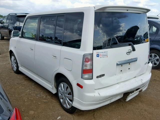 JTLKT324250197072 - 2005 TOYOTA SCION XB Белый фото 3