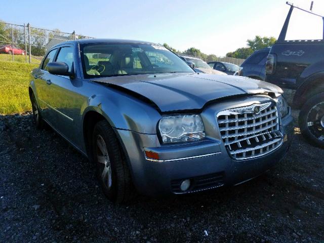 2C3KA53G67H896942 - 2007 CHRYSLER 300 TOURIN SILVER photo 1