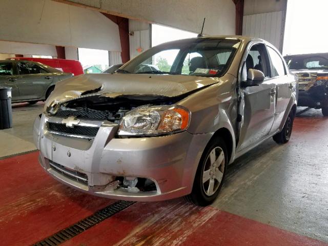 KL1TD56E49B367400 - 2009 CHEVROLET AVEO LS SILVER photo 2