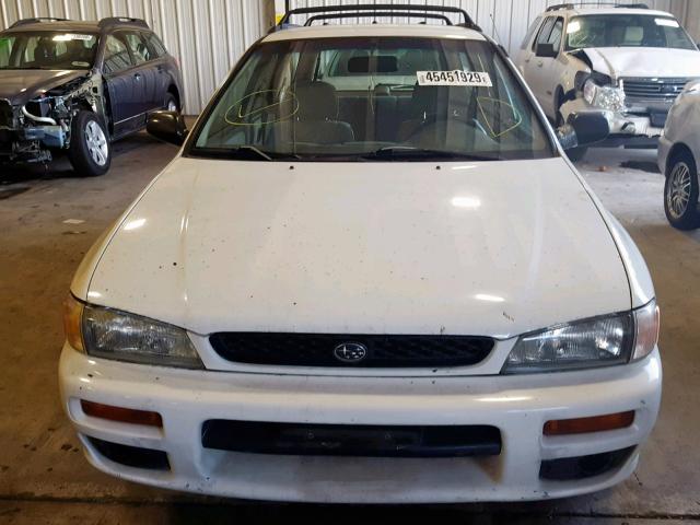 JF1GF4355WH804967 - 1998 SUBARU IMPREZA L WHITE photo 9