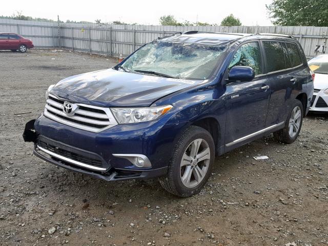 5TDDK3EH2DS197610 - 2013 TOYOTA HIGHLANDER BLUE photo 2