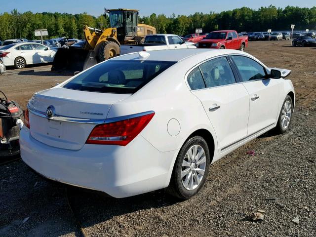 1G4GA5GR9FF200891 - 2015 BUICK LACROSSE WHITE photo 4