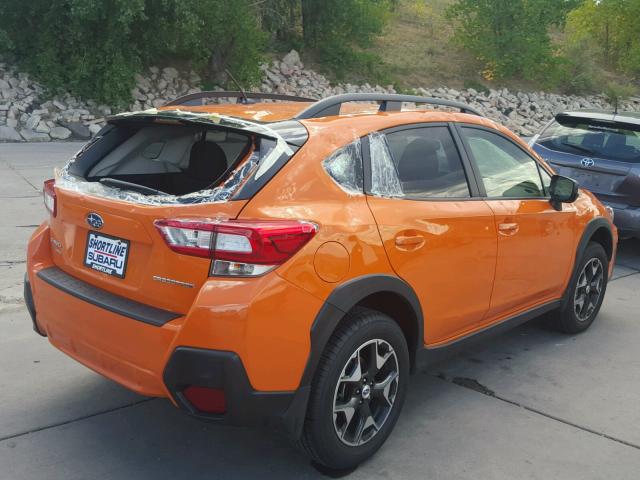 JF2GTAAC5JH343170 - 2018 SUBARU CROSSTREK ORANGE photo 4