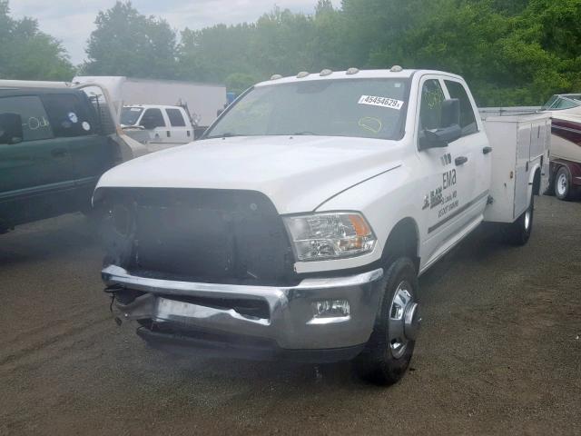 3C7WRTCL4DG573544 - 2013 RAM 3500 WHITE photo 2