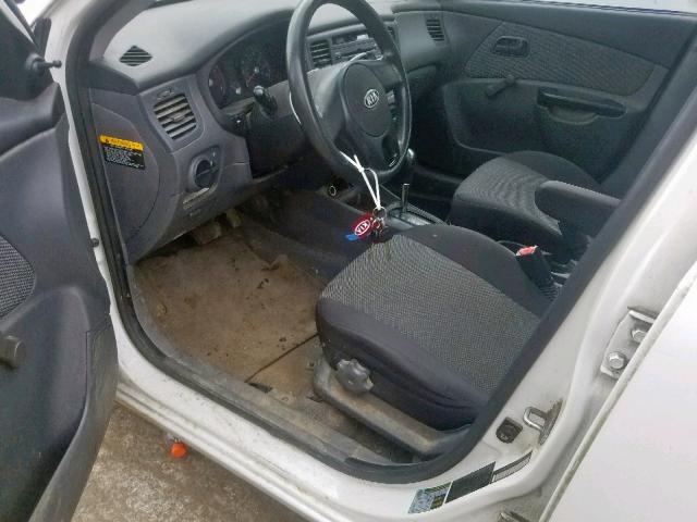 KNADH4A32A6622699 - 2010 KIA RIO LX WHITE photo 5