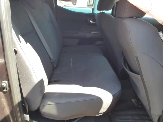 3TMDZ5BN6HM028391 - 2017 TOYOTA TACOMA DOU GRAY photo 6