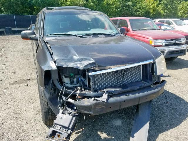 1GKDT13S032274744 - 2003 GMC ENVOY BLACK photo 9