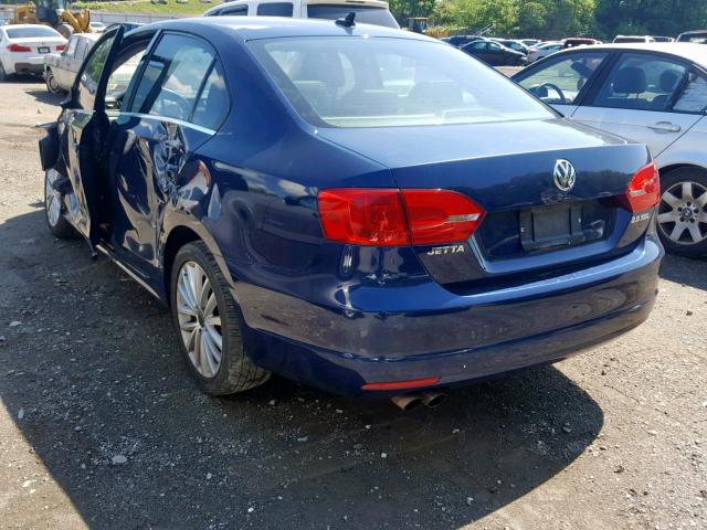 3VWGZ7AJ5BM018883 - 2011 VOLKSWAGEN JETTA SEL BLUE photo 3