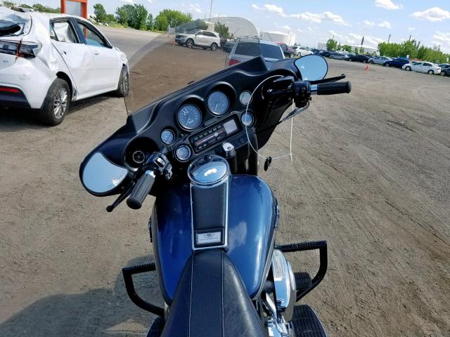 5HD1DJV143Y601067 - 2003 HARLEY-DAVIDSON FLHT CLASS BLUE photo 5