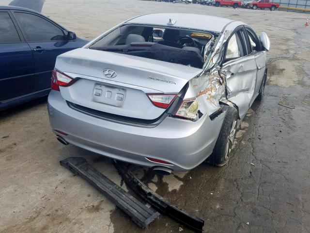 5NPEC4AC6CH365402 - 2012 HYUNDAI SONATA SE SILVER photo 4