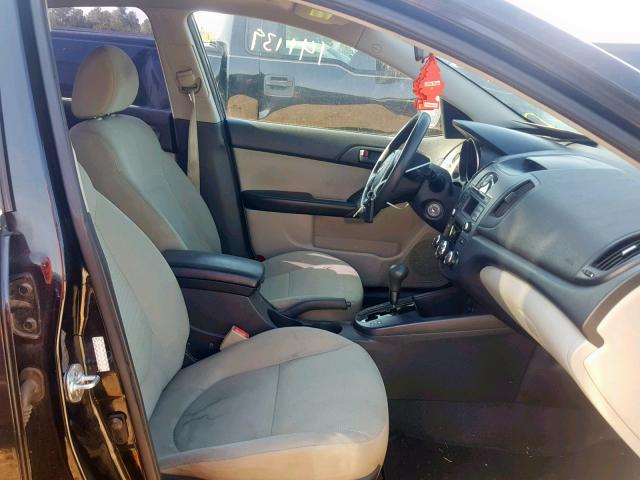 KNAFU4A22A5294573 - 2010 KIA FORTE EX BLACK photo 5