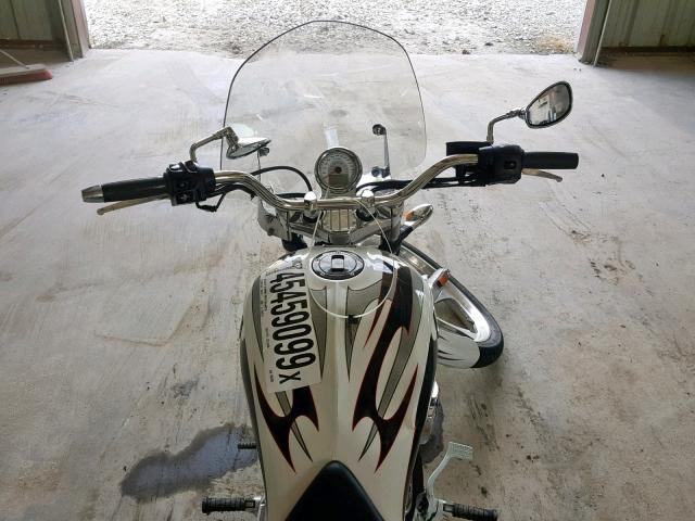 5VPXB36N3C3004268 - 2012 VICTORY MOTORCYCLES JACKPOT WHITE photo 5