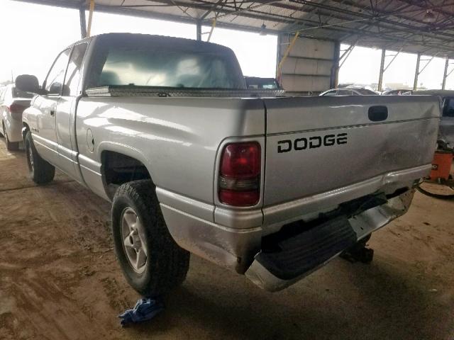 1B7HC13ZX1J602622 - 2001 DODGE RAM 1500 SILVER photo 3