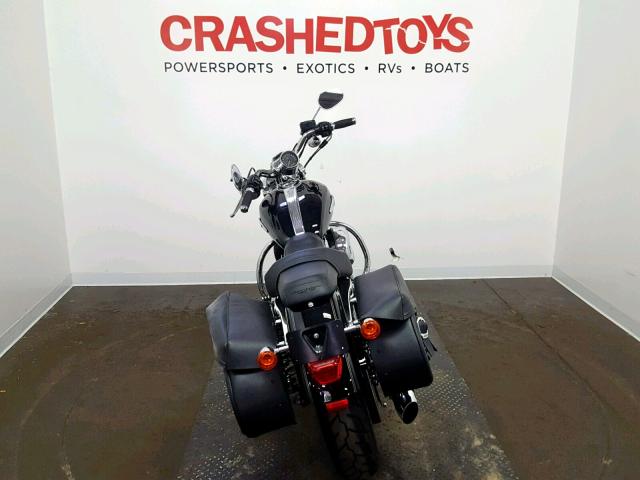 1HD1CT31XGC437125 - 2016 HARLEY-DAVIDSON XL1200 C BLACK photo 4