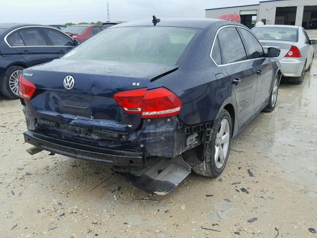 1VWBP7A34DC107043 - 2013 VOLKSWAGEN PASSAT SE BLUE photo 4