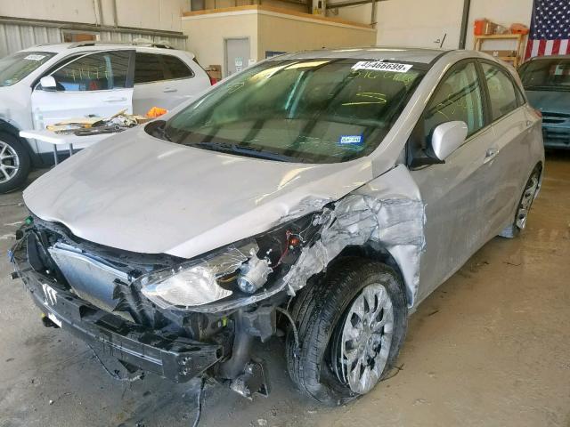 KMHD35LH2HU376416 - 2017 HYUNDAI ELANTRA GT SILVER photo 2