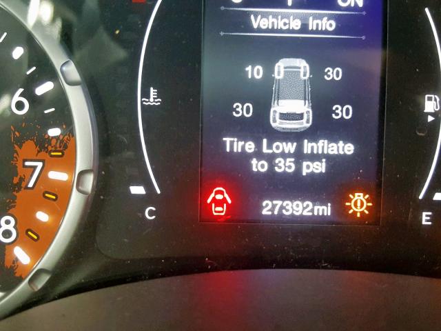 ZACCJBAB5HPF96833 - 2017 JEEP RENEGADE S თეთრი ფოტო 8