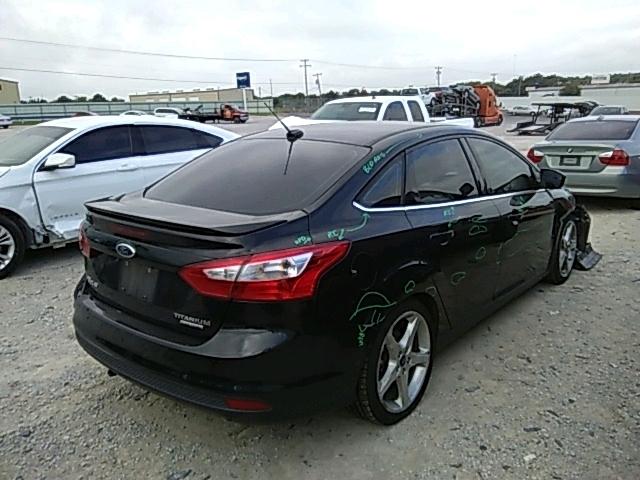 1FADP3J22EL229211 - 2014 FORD FOCUS TITA BLACK photo 4