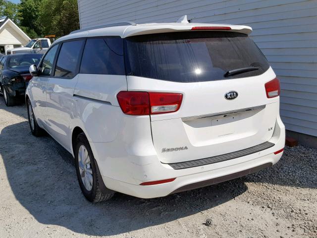 KNDMB5C18J6398893 - 2018 KIA SEDONA LX WHITE photo 3