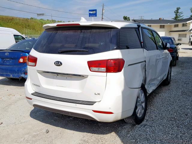 KNDMB5C18J6398893 - 2018 KIA SEDONA LX WHITE photo 4