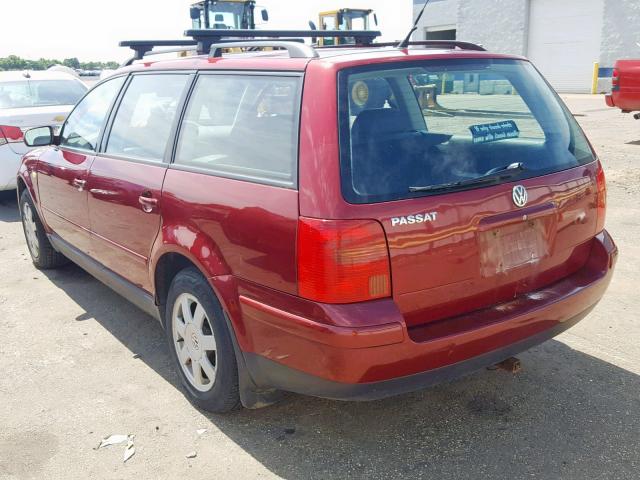 WVWNA63B3XE465646 - 1999 VOLKSWAGEN PASSAT GLS RED photo 3