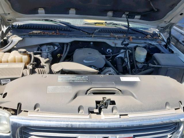 1GDHC24U62E304955 - 2002 GMC SIERRA C25 WHITE photo 7