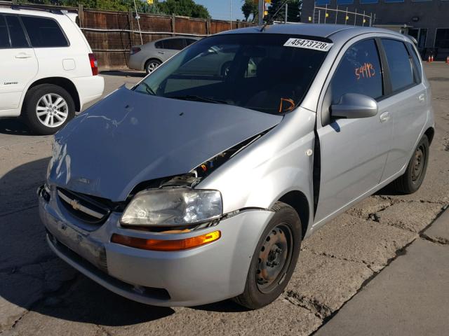 KL1TD66676B554804 - 2006 CHEVROLET AVEO BASE Gümüş foto 2