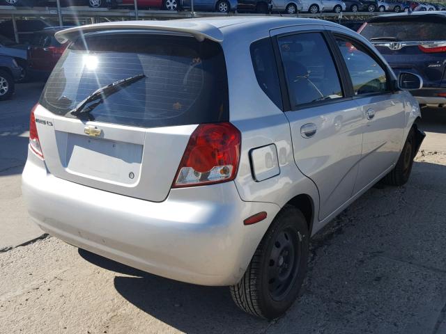 KL1TD66676B554804 - 2006 CHEVROLET AVEO BASE Gümüş foto 4