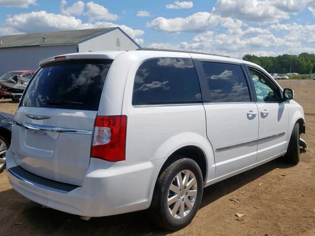 2C4RC1BG3FR751624 - 2015 CHRYSLER TOWN & COU WHITE photo 4