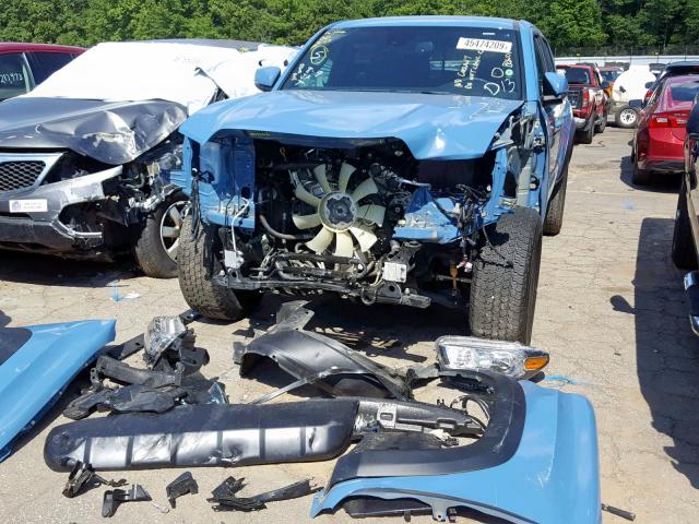 3TMCZ5AN1KM204607 - 2019 TOYOTA TACOMA DOU BLUE photo 2