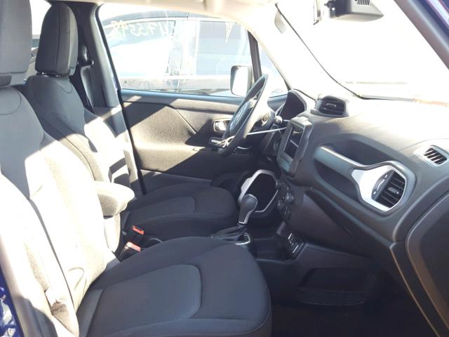 ZACCJAAB8JPH01087 - 2018 JEEP RENEGADE S ლურჯი ფოტო 5