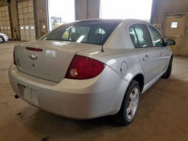 1G1AK52F657588684 - 2005 CHEVROLET COBALT SILVER photo 4