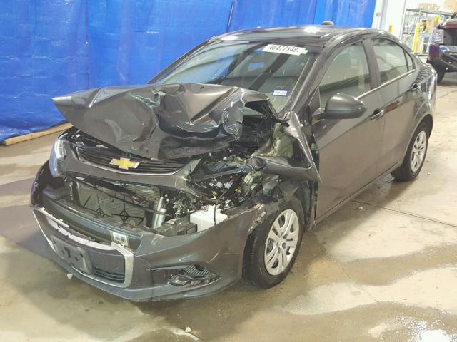 1G1JB5SH9J4112443 - 2018 CHEVROLET SONIC LS 绿色 照片 2