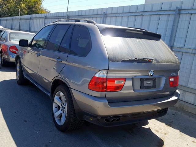 5UXFB53536LV21521 - 2006 BMW X5 4.4I GRAY photo 3