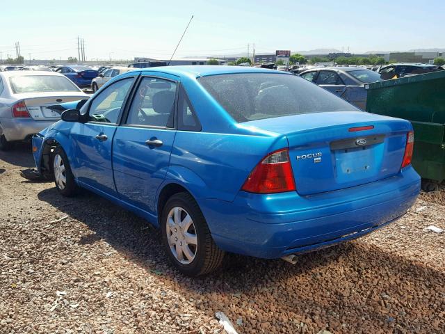 1FAHP34N67W312620 - 2007 FORD FOCUS ZX4 BLUE photo 3