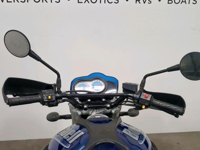 4MZKX02L163200240 - 2006 BUELL XB9SX CALI BLUE photo 8