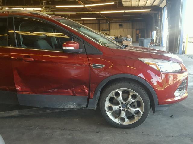 1FMCU9J99FUA52226 - 2015 FORD ESCAPE TIT BURGUNDY photo 9