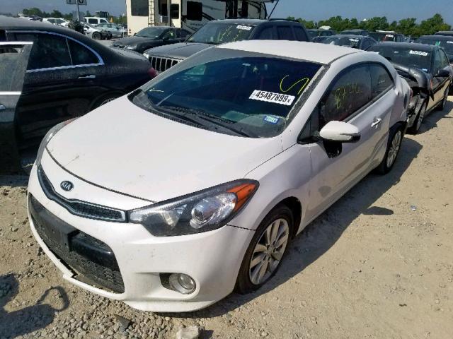 KNAFX6A8XG5575116 - 2016 KIA FORTE EX WHITE photo 2