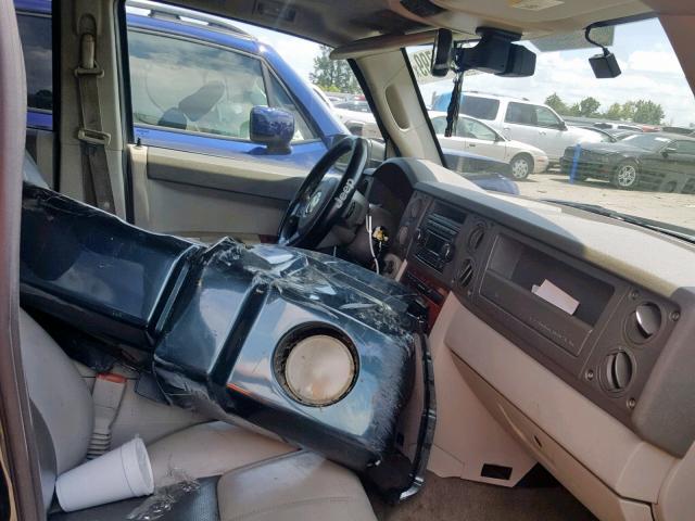 1J8HH58N26C107303 - 2006 JEEP COMMANDER BLACK photo 5