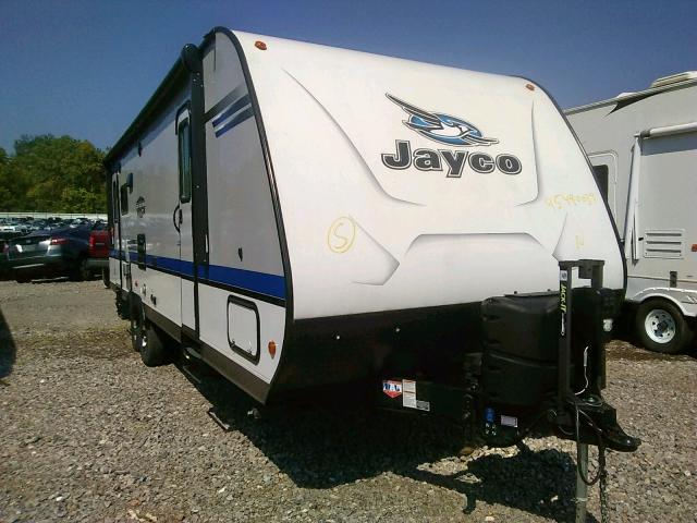 1UJBJ0BP0J1JA0123 - 2018 JAYCO JAYFLIGHT  WHITE photo 1