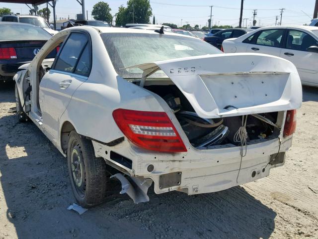 WDDGF4HB9CR215702 - 2012 MERCEDES-BENZ C 250 WHITE photo 3