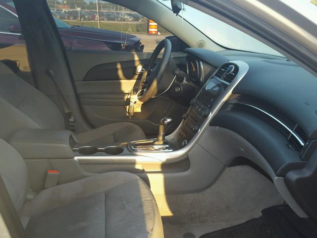1G11B5SA2DF348217 - 2013 CHEVROLET MALIBU LS 金色 照片 5
